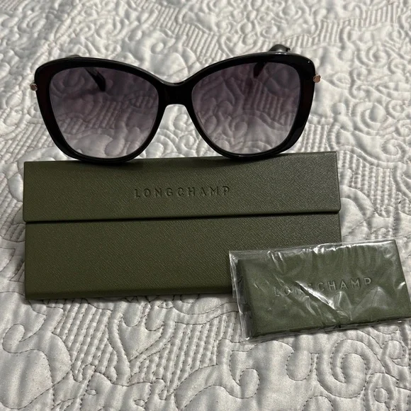 Longchamp Dark Frame Sunglasses - Picture 1 of 7